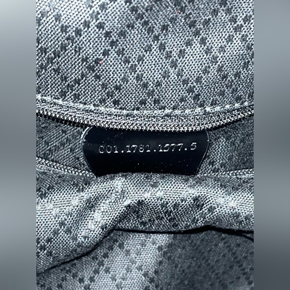 Gucci Bamboo Nylon/ Patented Leather Shoulder Bag - Picture 8 of 15